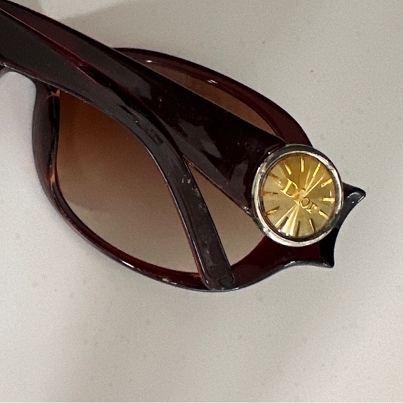 Vintage Y2K Dior sunglasses - Picture 5 of 7